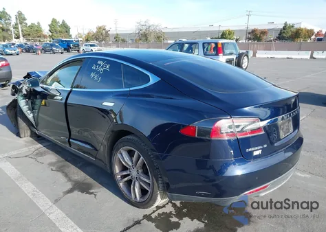 2013 Tesla Model S from USA, damaged, VIN 5YJSA1AG1DFP09387